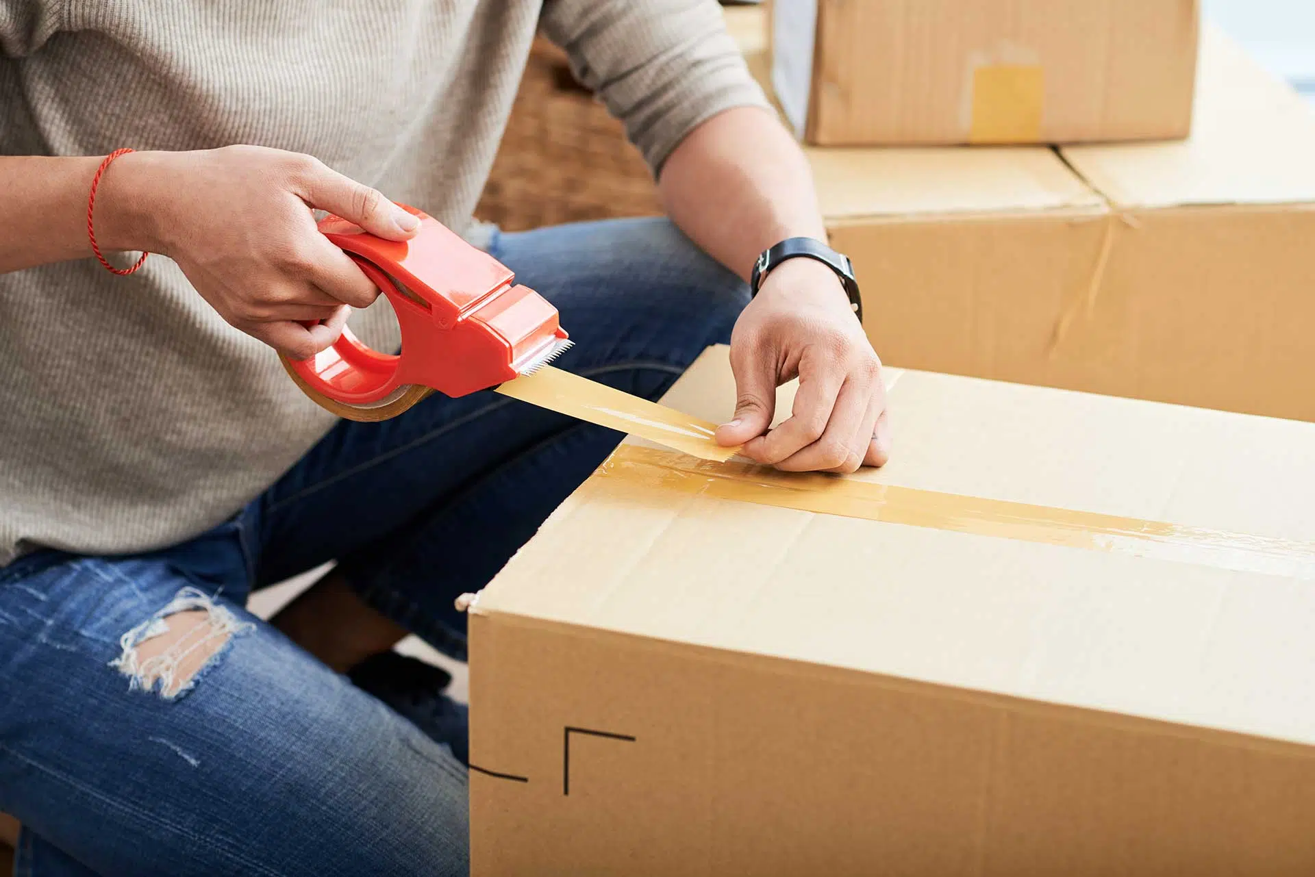 Super Easy Storage. Box Shop.