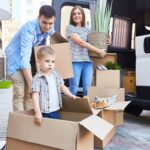 Super Easy Storage. Traditional Service.