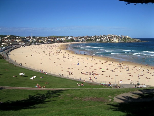 Bondi_Beach_Sydney_Australia_7