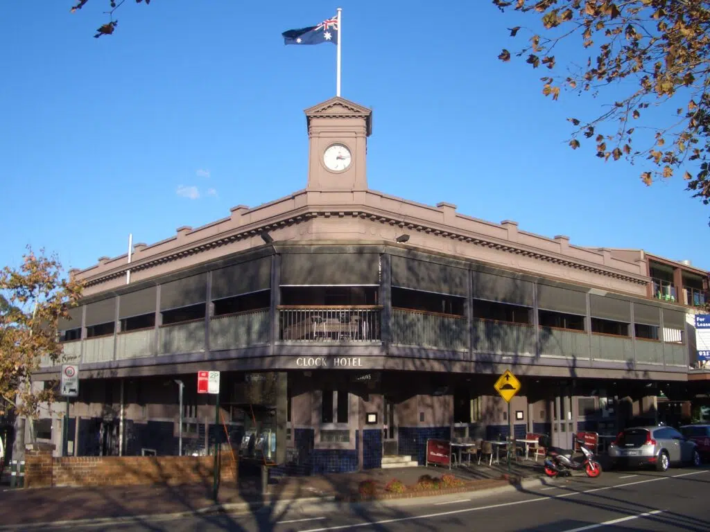 Surry_Hills_The_Clock